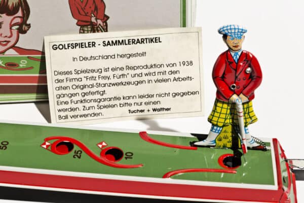 c: Die Blechfabrik Golfspieler
